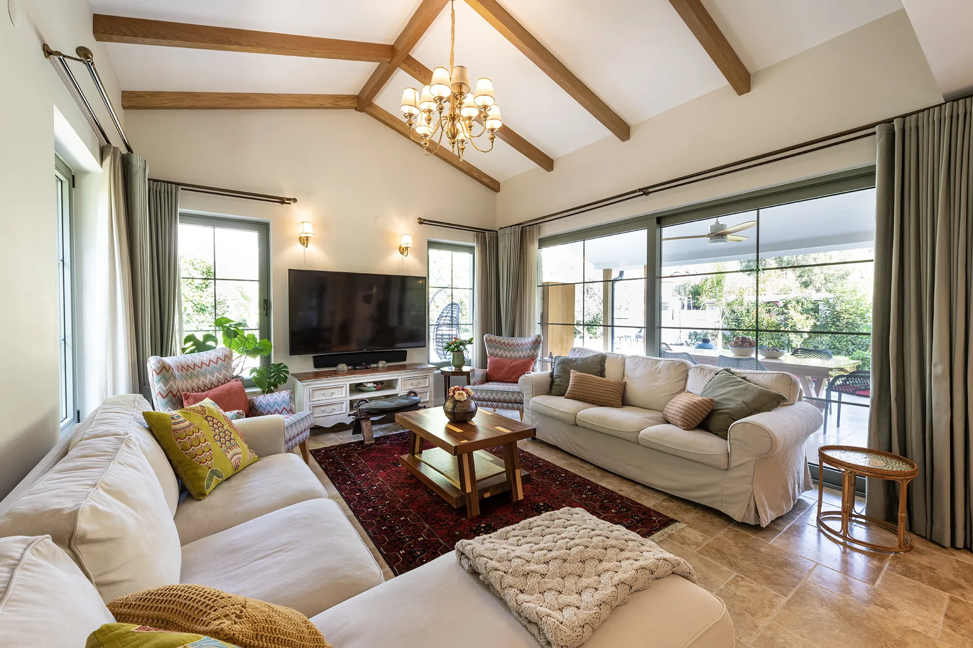Villa West — 3