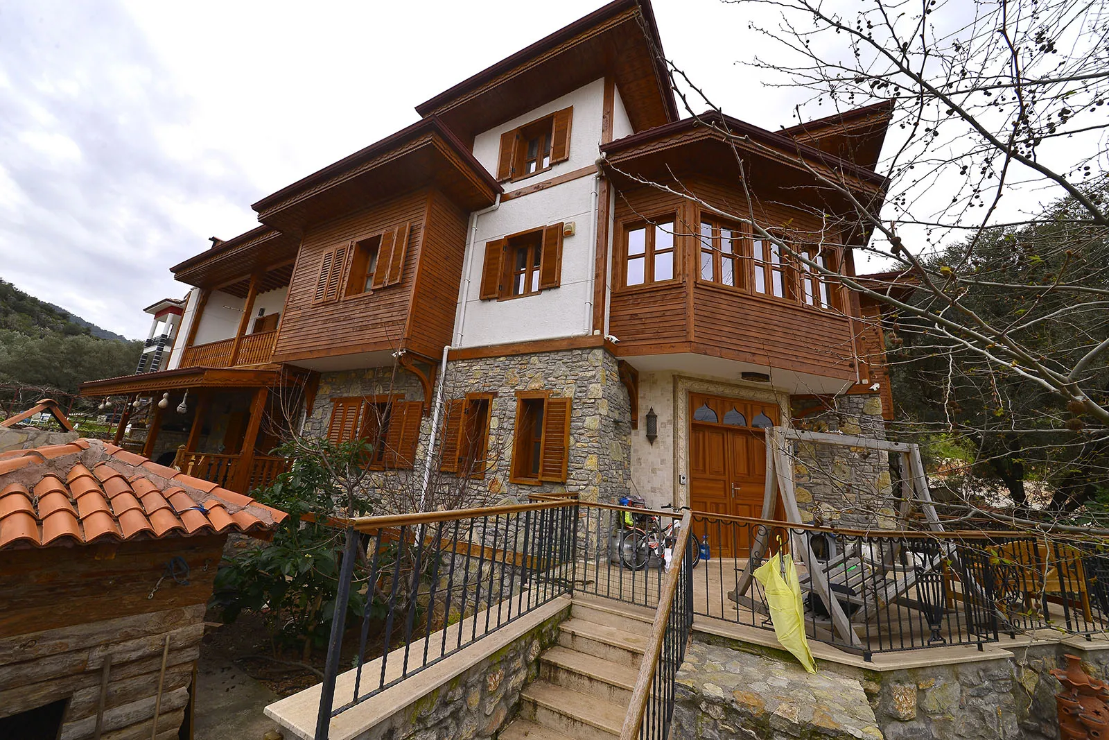 Zeytinli Konak Taşyaka — 3
