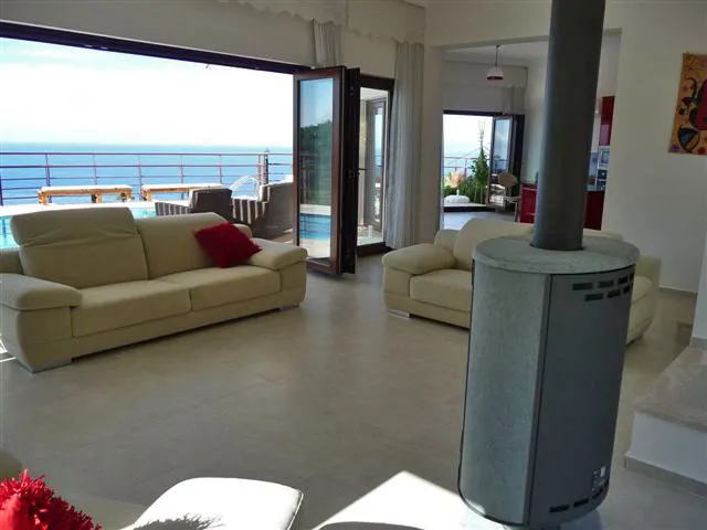 Villa Horizon — 1