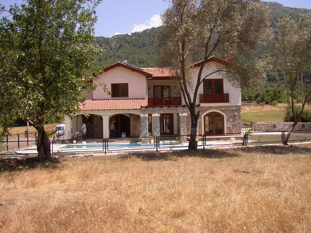 Cadavanti Houses — 9