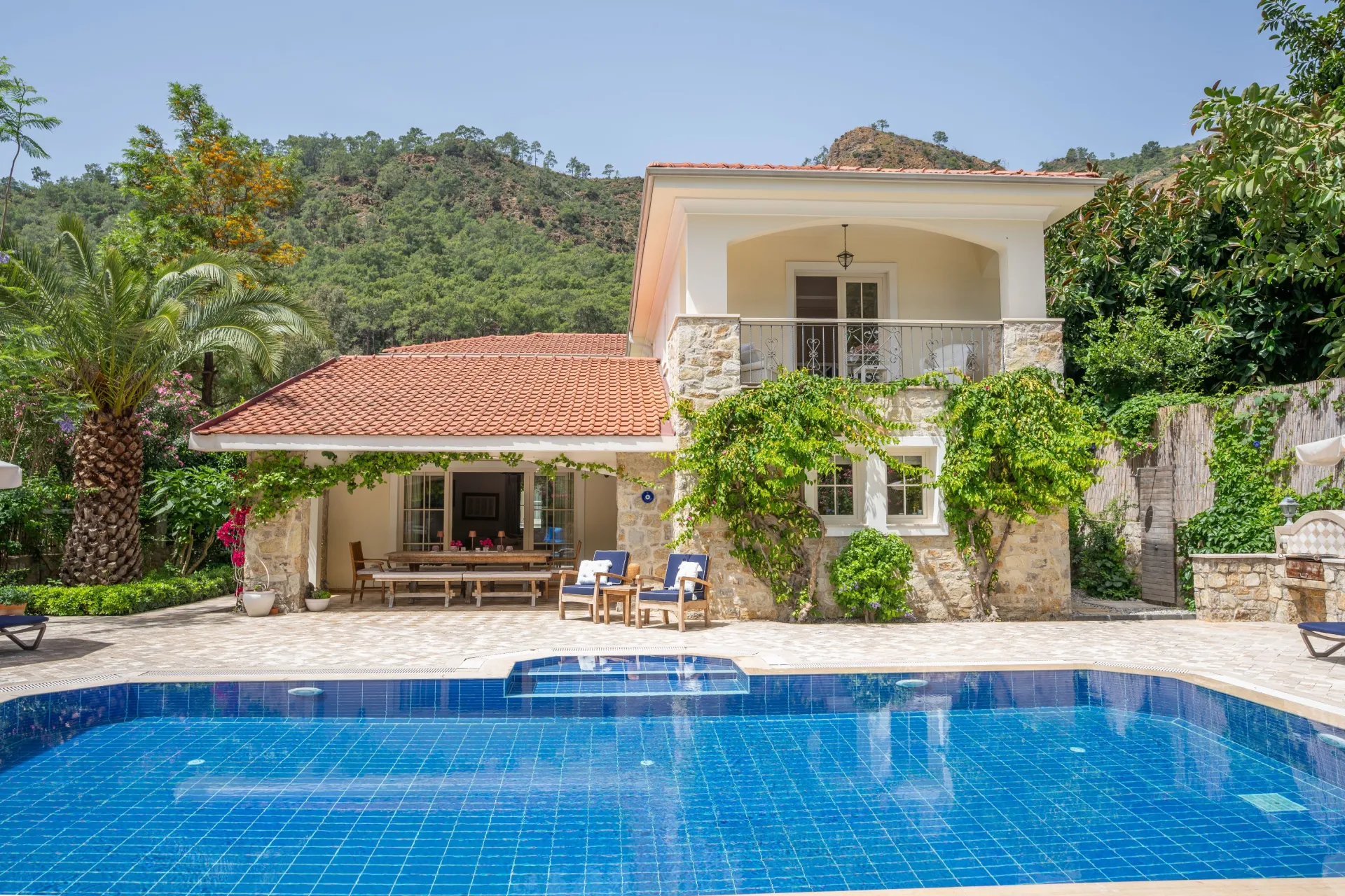 Villa Icarus — 2